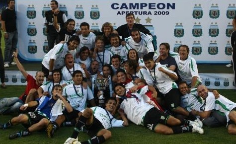 CAB_oficial's tweet photo. ¡Se cumplen 11 años del mejor día de nuestras vidas! 🏆 💚
⠀
#Banf11eldCampeón https://t.co/o4RM542qrq