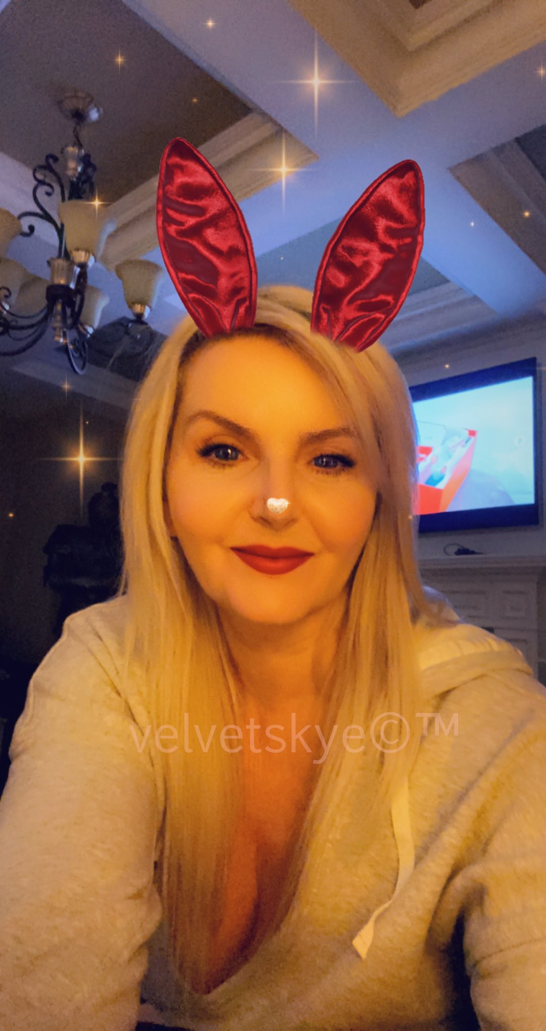 Tw Pornstars Velvet Skye™ Twitter Getting Into The Christmas Spirit Thanks Snapchat 3 03