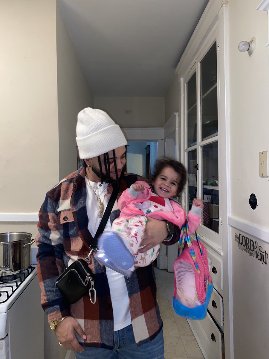 4tho2's tweet photo. Love you baby girl 💕 https://t.co/6k07TZjXh9