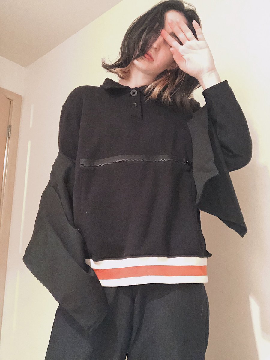 _marikatz's tweet photo. Putting together thrifty finds with #pasdemer https://t.co/q8PIPvfewP