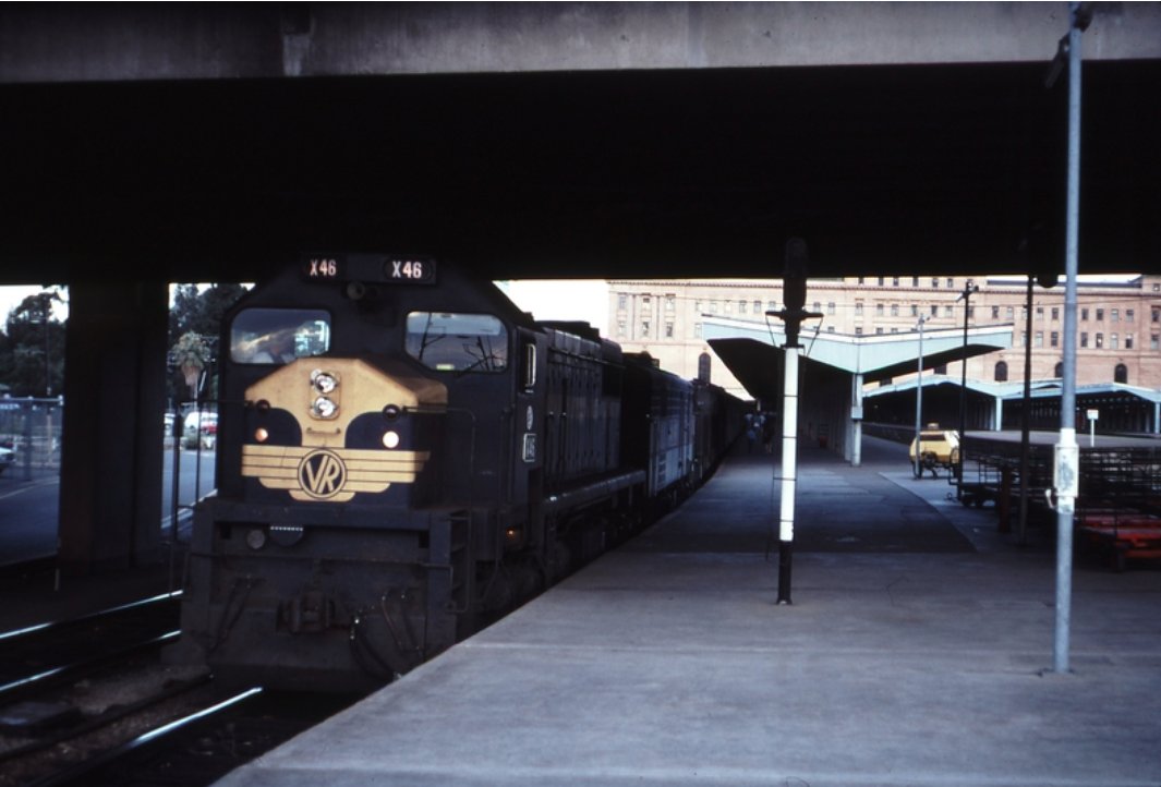 Adelaide Down Overland X 46 leadingWeston Langford 28 February 1984 https://www.westonlangford.com/images/photo/114950/