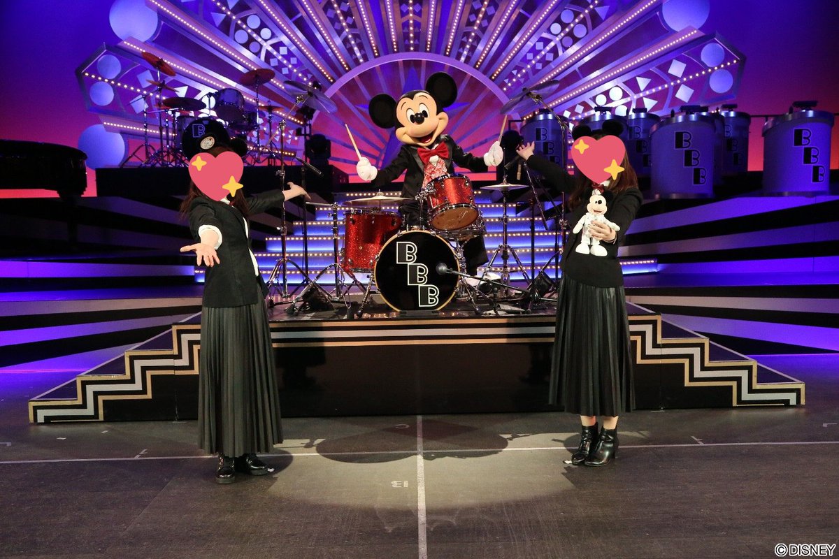 mickey____suki's tweet photo. BBBバケパ…最高でした🥺🥺💕💕
席着いたらまさかのドセンの最前で…ドラム演奏するミッキーが登場した瞬間もう滝涙😭想像してたよりもたくさんお話できてエアハグもしてもらえたし、ねっとり撫で上げ見れたし最高に幸せな思い出になった😭 https://t.co/PvBqnPrqKu