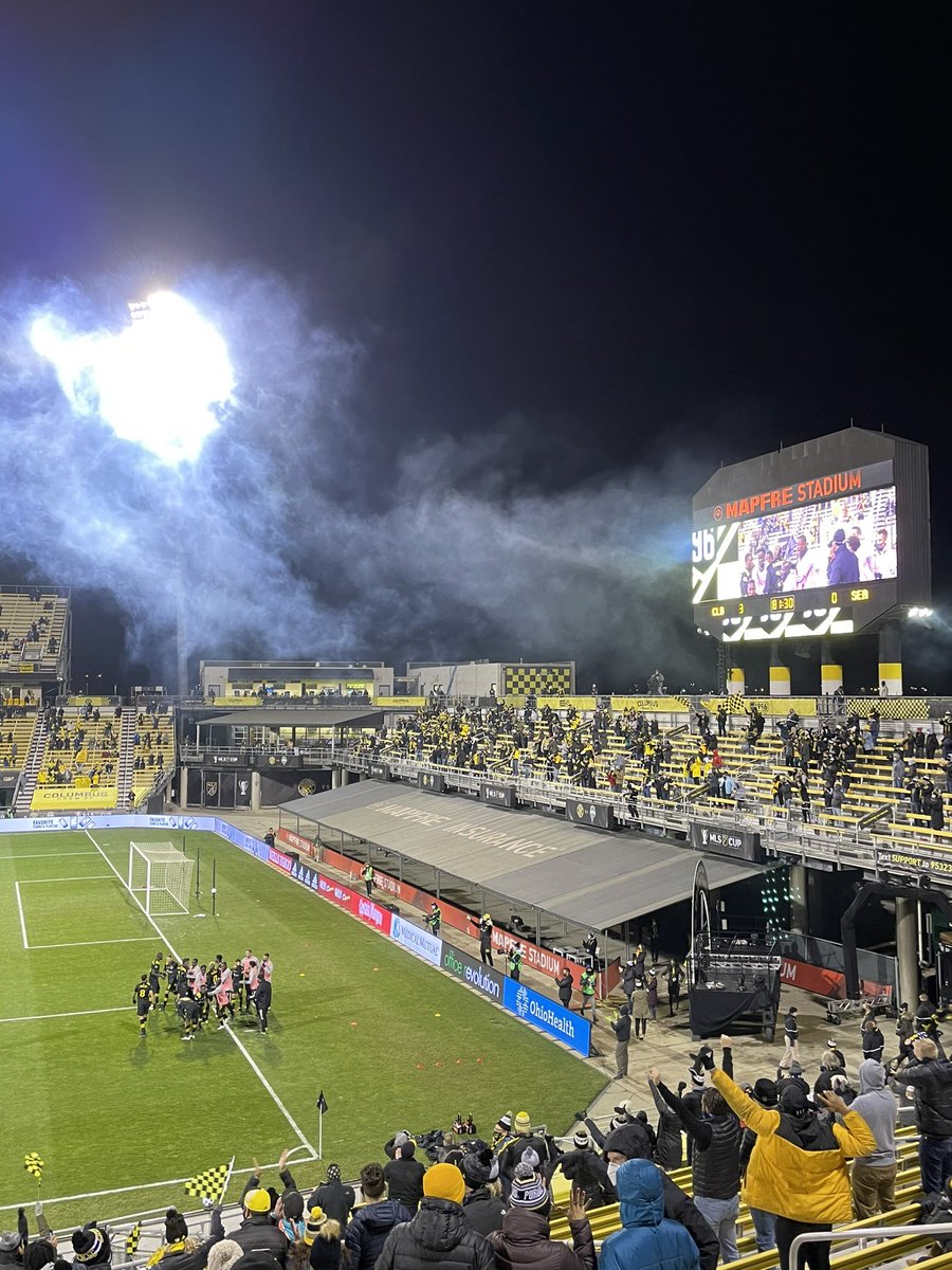 DrPeteEdwards1's tweet photo. Glory to Columbus! We fight for YOU! #MLSCup #To96ther https://t.co/hf5GaKGYgB