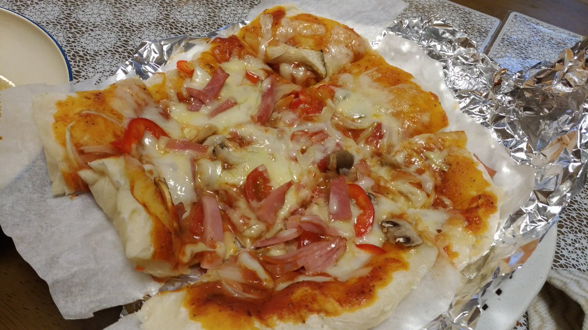 sasapiro555's tweet photo. 私に似ないで料理好きの娘とたくさんお菓子や料理を作りました。魯肉飯や韓国料理にもチャレンジしたけど、写真を撮ってなかった！残念！ https://t.co/yMlVvonB6m