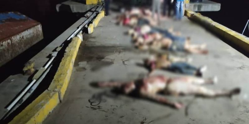 Sol651's tweet photo. EL RESPONSABLE DE ESTO ES LA NARCOTIRANIA 
Un grupo de niños y adultos murió luego de que naufragara una lancha con venezolanos que intentaban salir desde Güiria, en el estado Sucre; hacia Trinidad y Tobago Dios los acoja en su seno q en la tierra solo nos queda hacer Justicia https://t.co/TkpYAHnAwm