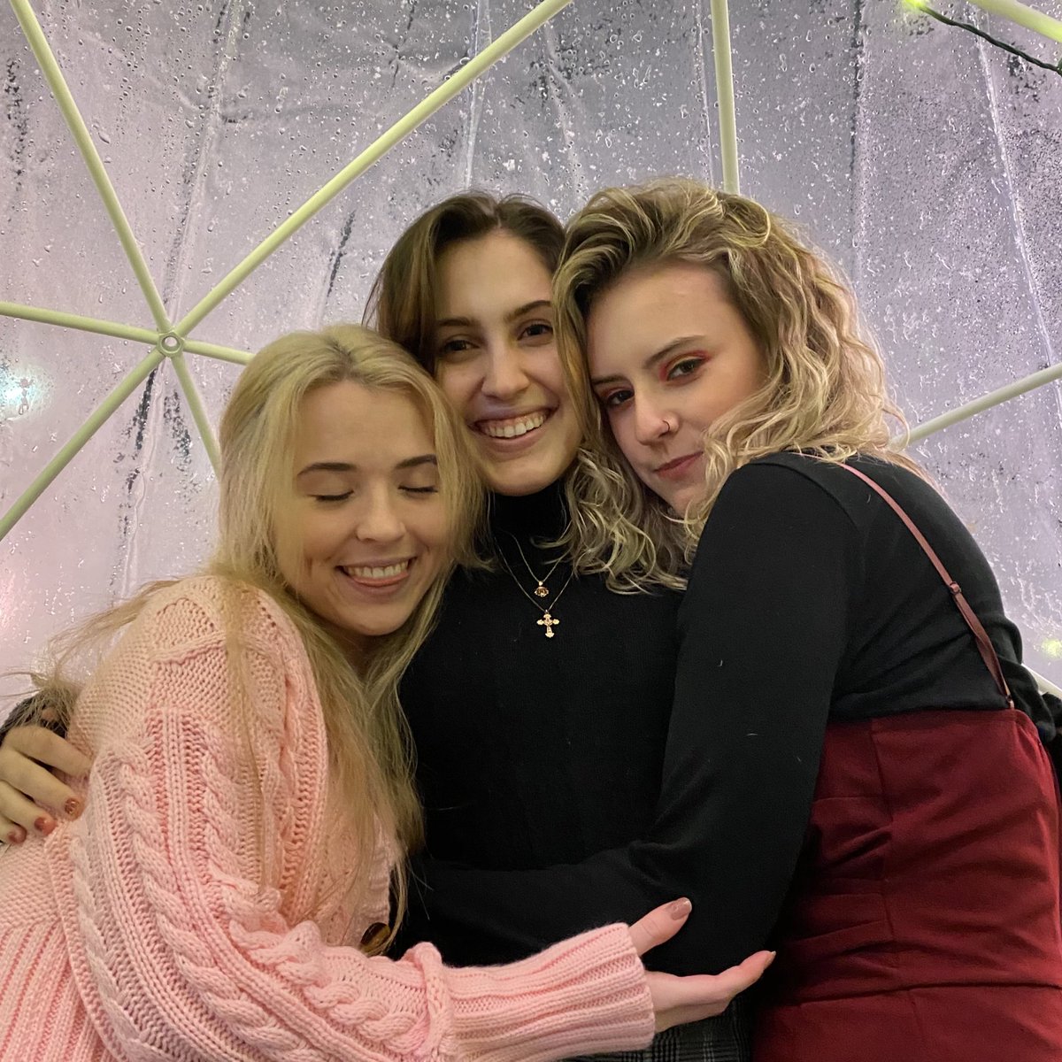 luckeyashley's tweet photo. my lovelies https://t.co/RL5Vzrm1iD