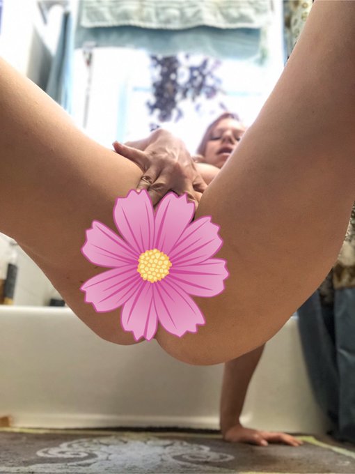 Let me show you my flower! 🌸   https://t.co/zV3g5fIhIz https://t.co/5CPIEteFzK<a href="/tag/adultempire"class="tags"><span>#adultempire</span></a><a href="/tag/sexfilm"class="tags"><span>#sexfilm</span></a><a href="/tag/goneviral"class="tags"><span>#goneviral</span></a><a href="/tag/kinkondeman"class="tags"><span>#kinkondeman</span></a>
