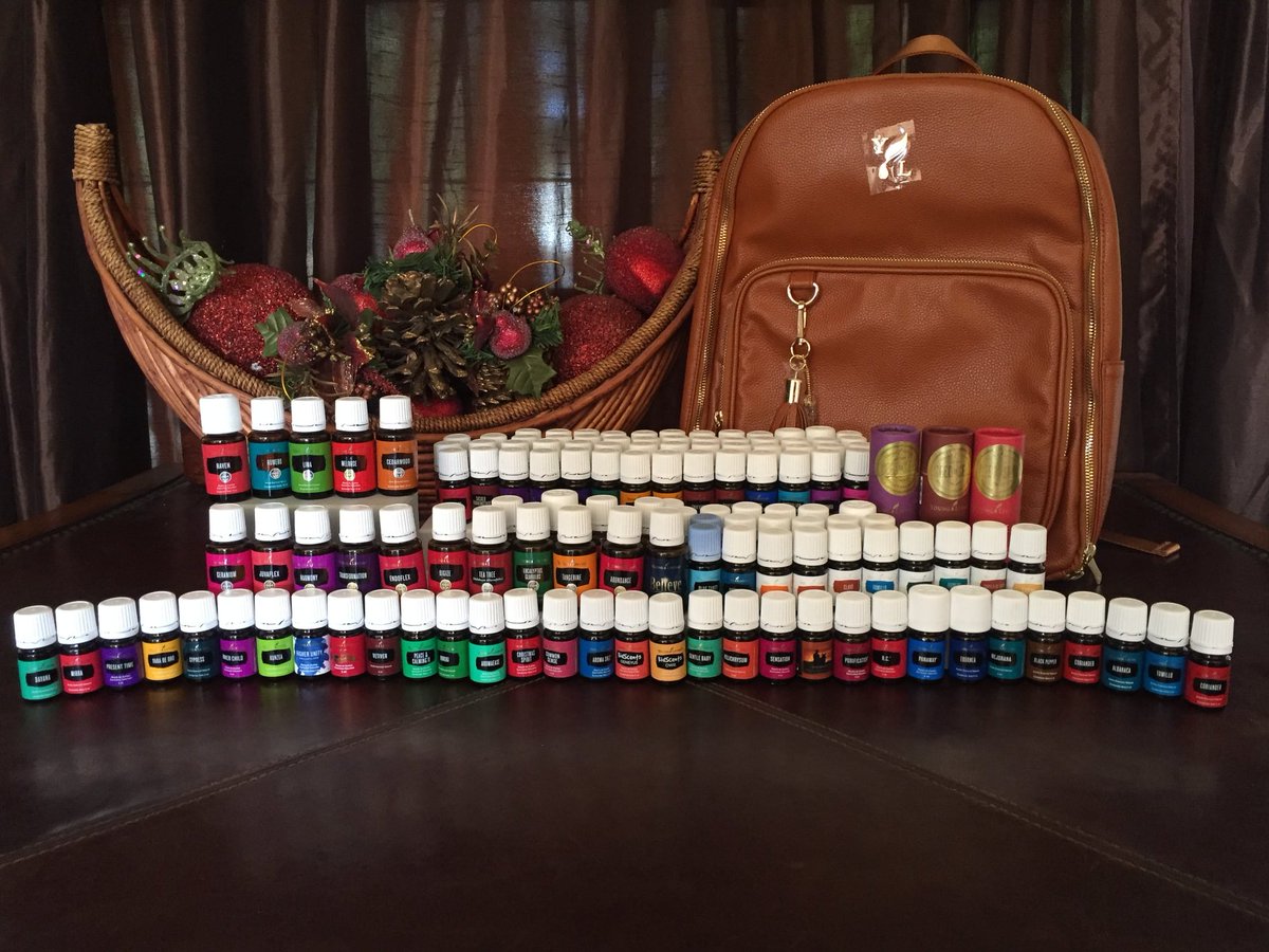 NNaraluz's tweet photo. Más que bendecida, gracias Dios mio por tantas bendiciones, muchas gracias Young Living por estos hermosos regalos, gracias equipo maravilloso que sin su ayuda no hubiera sido posible, gracias hija Tania de Luna por invitarme a este camino maravilloso de salud y mucha abundancia. https://t.co/vjyyTRPU6w