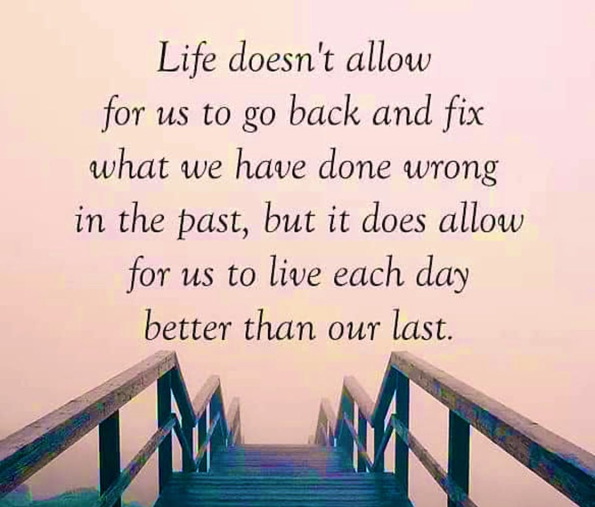 carlaacarlson's tweet photo. #StopLookingBack #KeepMovingForward #NewBeginnings #Motivation #ThinkBIGSundayWithMarsha https://t.co/315L0sckZ6