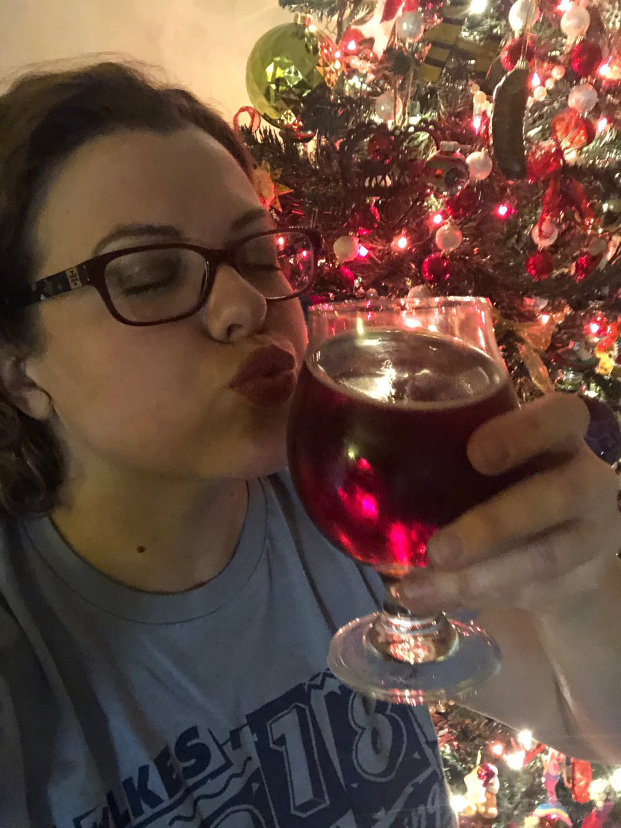 BeerdAlPodcast's tweet photo. I love this beer from @TroegsBeer and I love Mixie from @LadyMouthPod and I love Christmas. #TheMadElf https://t.co/WI6TB6RokY