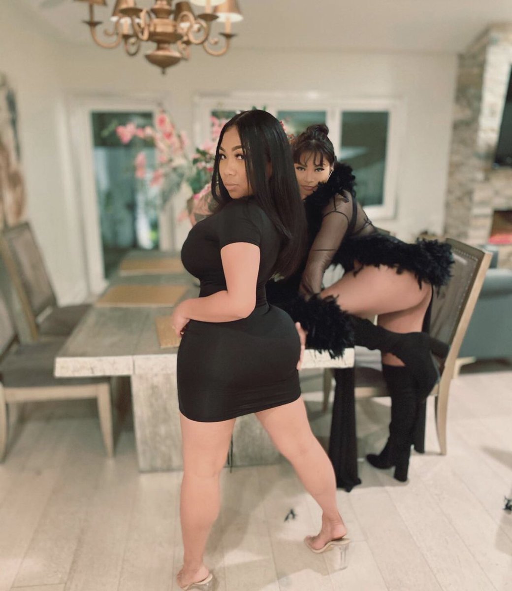 DomNaomii's tweet photo. We’re bored...... come watch me play with her $$$$ 

#RETWEET #paypig #cashapp #finD #subs #master #mistress #asian #twerk #slave #asian #humanatm https://t.co/GoQNSks3UH