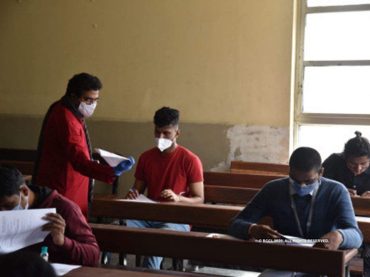ICAI postpones Chartered Accountants Foundation Examination paper-1, check new date - Bangalore Mirror dlvr.it/RnXScW