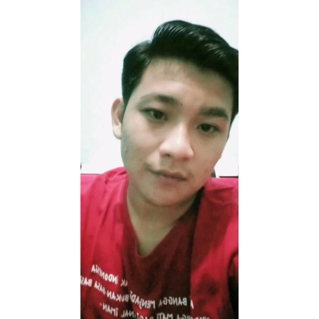 Prankstraight18's tweet photo. Brondong lagi nih sangean parah https://t.co/WwzYftwL7V