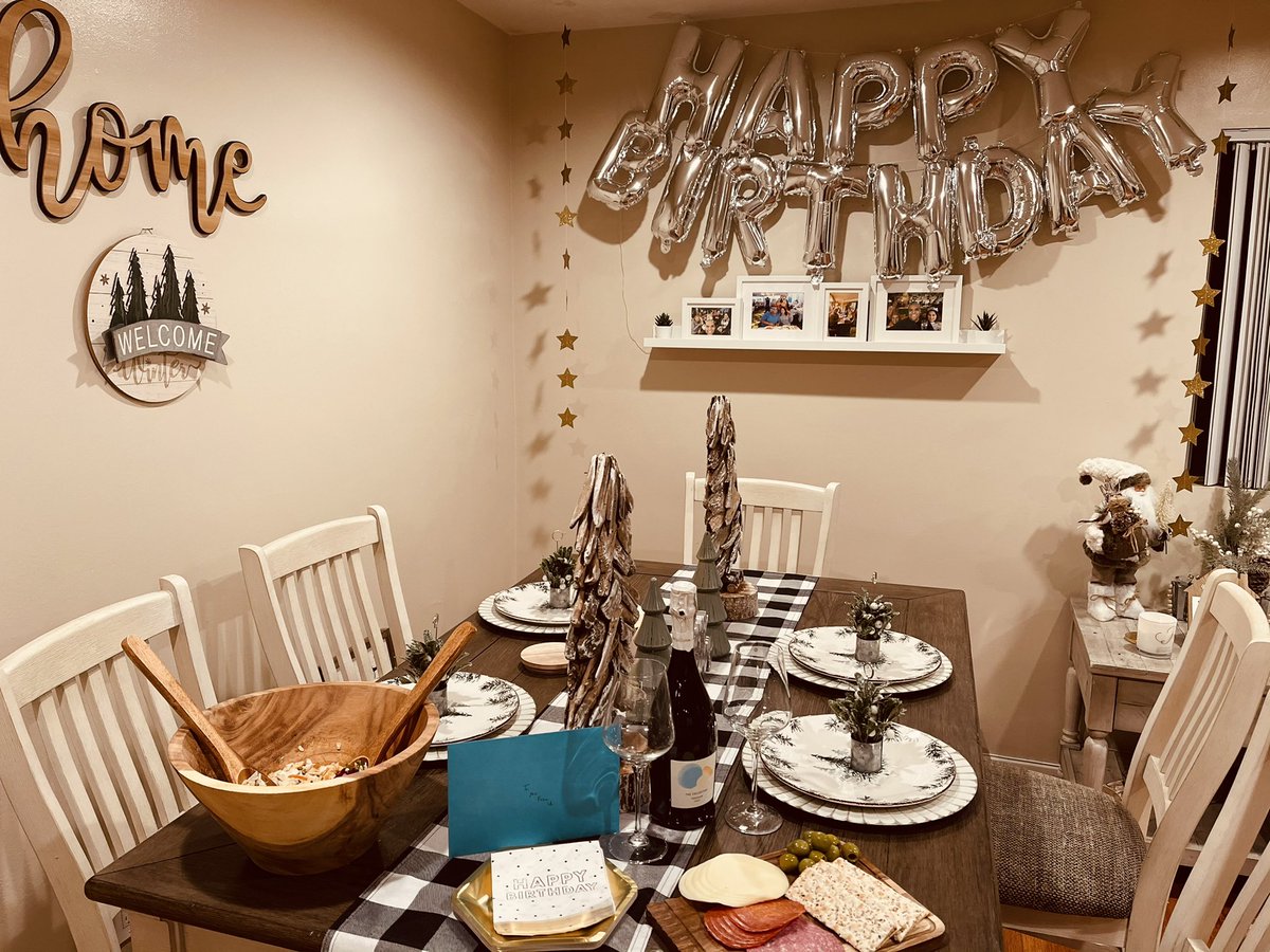 HenryFuentes111's tweet photo. Coming home ..... Showered with love by my beautiful wife @Heidy_1227 ๐ค thank you for making my day extra special! I love you. #Birthday #Sagittarius #ThirtyPlus https://t.co/13zlxBa7Kt