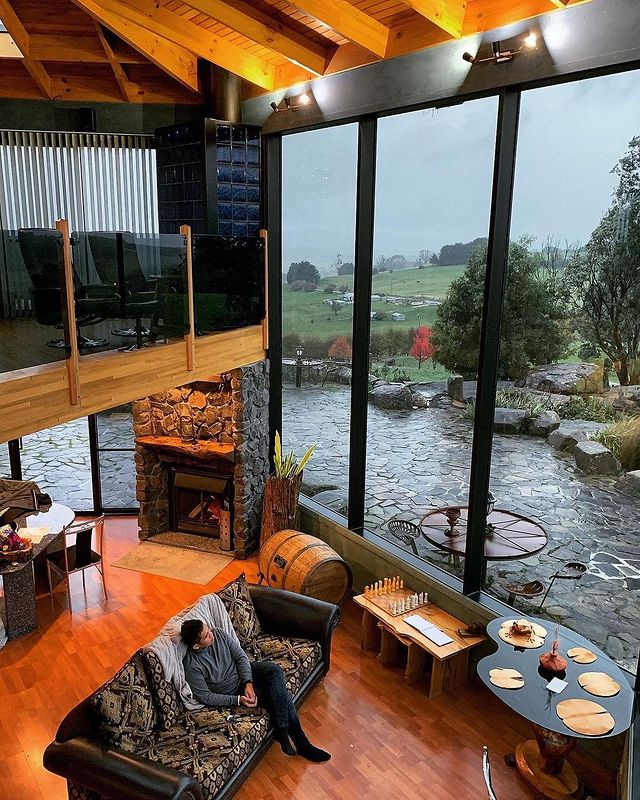 architectfile's tweet photo. #interiordesigner #BigWindows #LetNatureIn https://t.co/0mfuRAgRLC