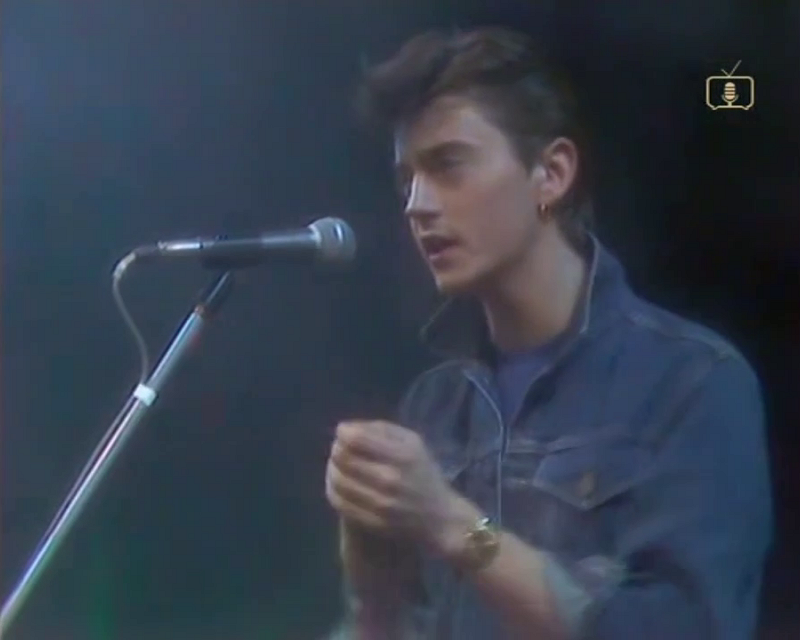 veloninos's tweet image. Great to see that performance of Tennessee Rock ‘N’ Roll from 1981 on @TalkingPicsTV #Runaround this morning! #ShakinPyramids 👍