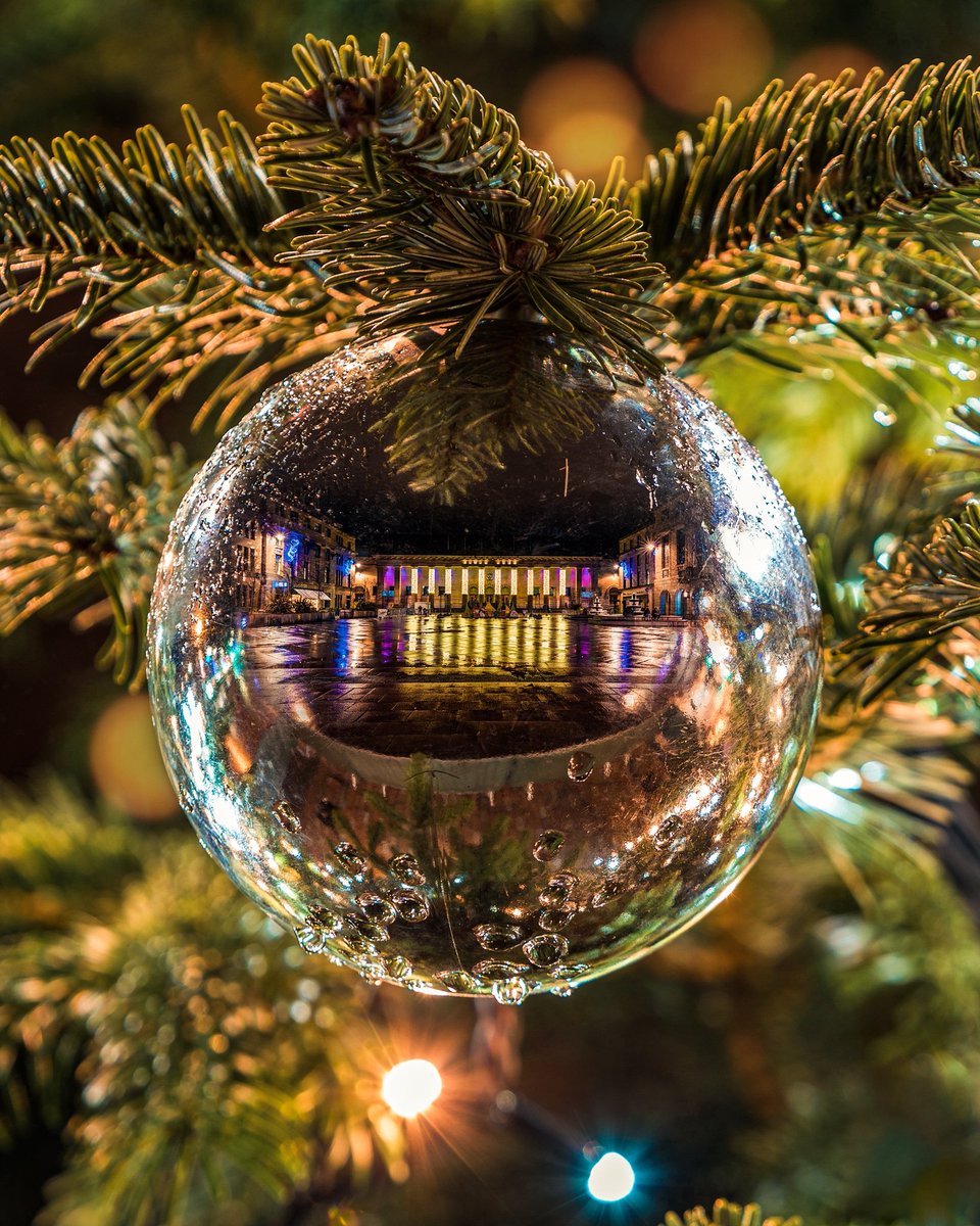 Caird Hall Dundee 🏴󠁧󠁢󠁳󠁣󠁴󠁿

#Dundee #cairdhall #Christmas