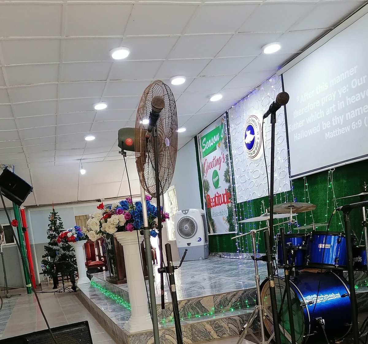BeatitudeMedia's tweet photo. In the presence of God,there is fulness of joy. https://t.co/HRlvro6IzB
