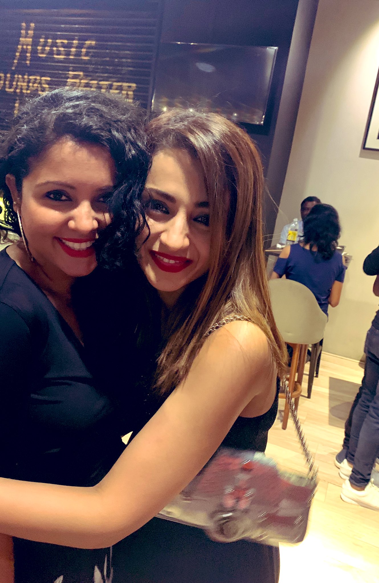 EpG1Z9EUYAA0HO5?format=jpg&name=large