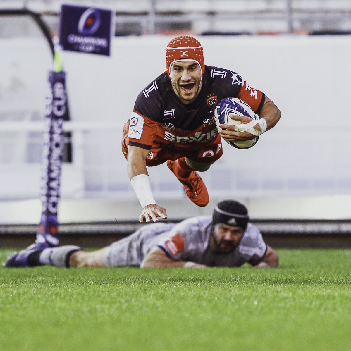 RCTofficiel's tweet photo. 🎂 𝙅𝙤𝙮𝙚𝙪𝙭 𝙖𝙣𝙣𝙞𝙫𝙚𝙧𝙨𝙖𝙞𝙧𝙚 𝙖̀ 𝙣𝙤𝙩𝙧𝙚 𝙖𝙞𝙡𝙞𝙚𝙧 @VilliereGabin 𝙦𝙪𝙞 𝙛𝙚̂𝙩𝙚 𝙖𝙪𝙟𝙤𝙪𝙧𝙙’𝙝𝙪𝙞 𝙨𝙚𝙨 2️⃣5️⃣ 𝙖𝙣𝙨 ! 
-
💬 Supporters, souhaitez lui en commentaires ! 

📸 @MagaliRUFFATO https://t.co/9CCz6M8dx9
