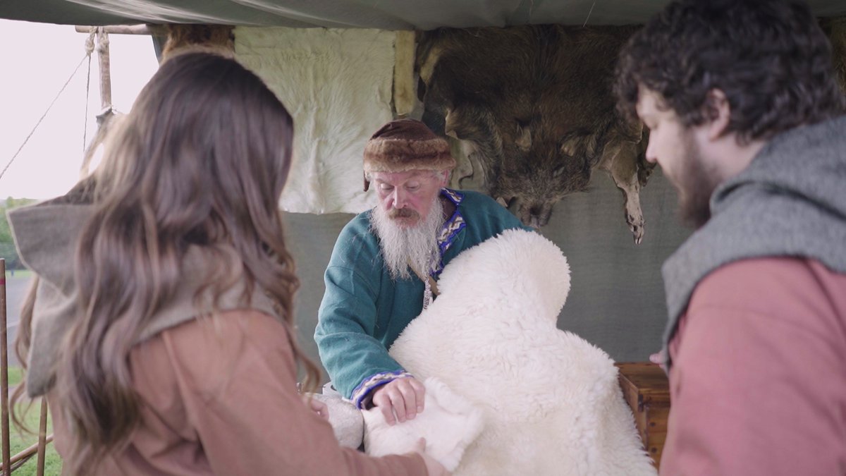 TheVikingsUK's tweet photo. Want to know the kind of items the Vikings traded all over the world? Find out at The Viking Festival 2021! #VikeFest2021 Visit https://t.co/R3YB1Mbif3 for more information #vikings #trade #Derby #Nottingham https://t.co/7GLRBRK394