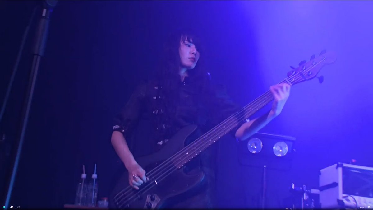 hyulee's tweet photo. #bandmaid MISAさんカッコイイです❣ https://t.co/yQhezrNn2s