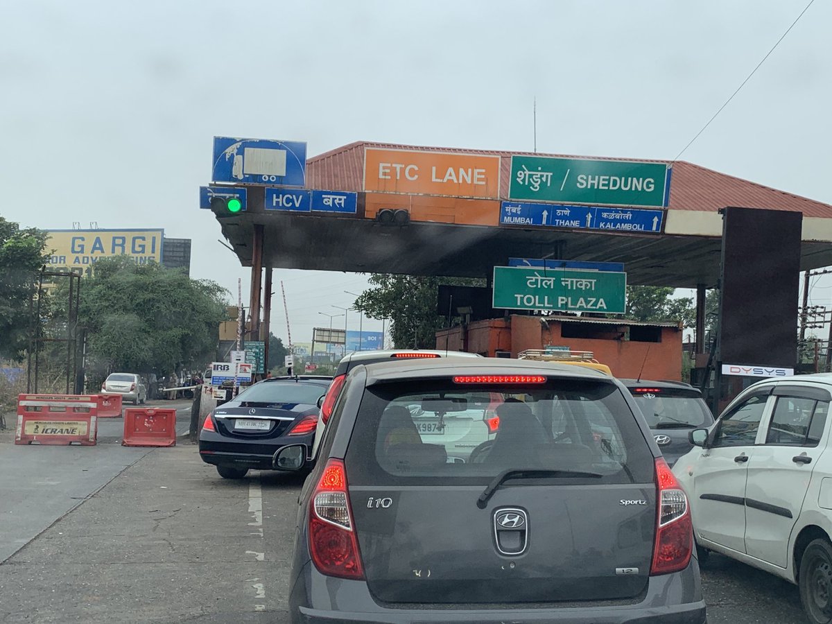 #PMOIndia India ki halat dekho. Please outsource toll collection to some outside country