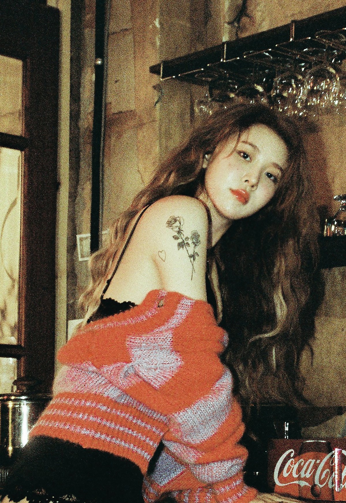 EpGBcj0VQAEq1VA?format=jpg&name=large