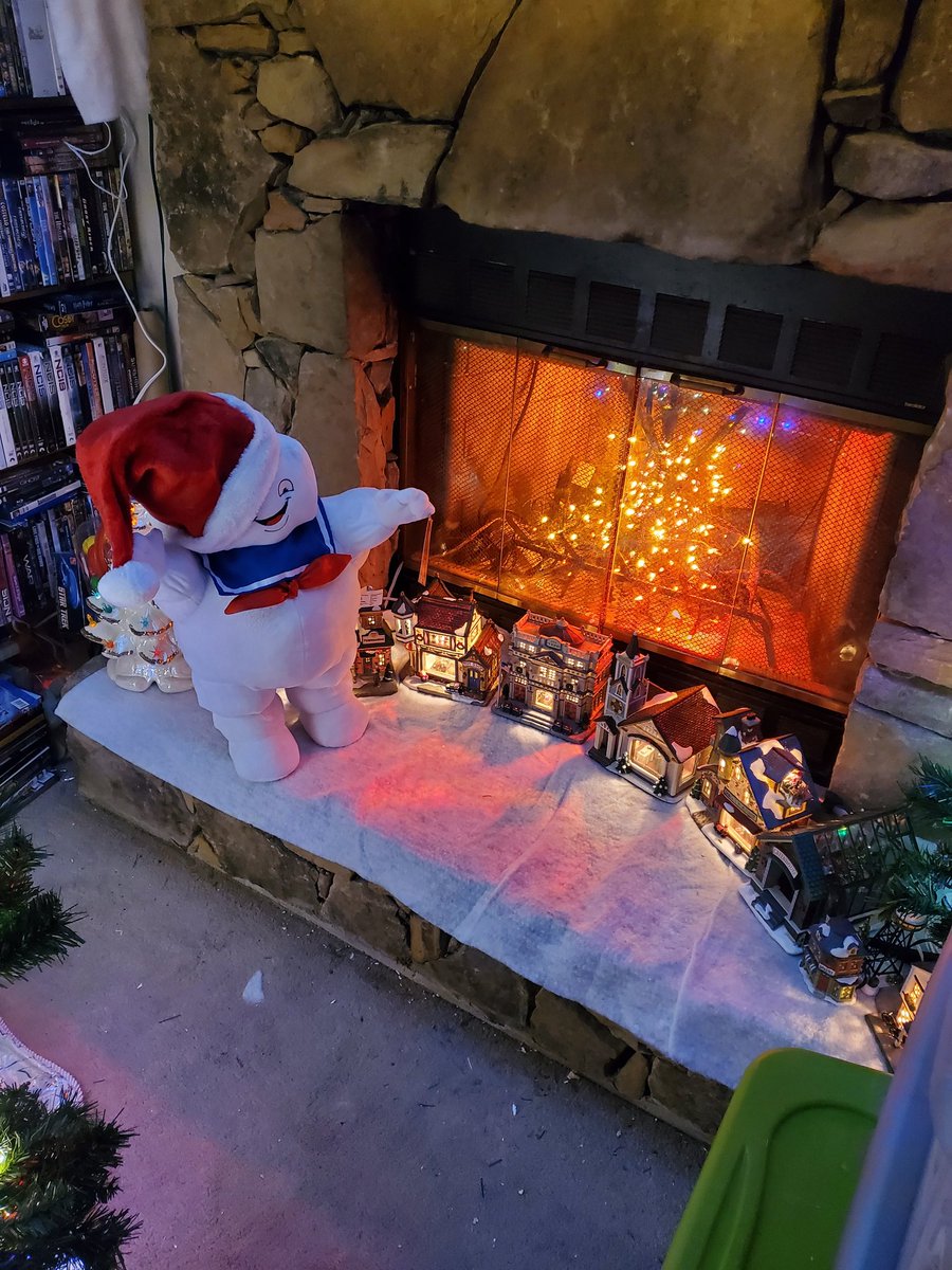 NikiHelmsley's tweet photo. @Ghostbusters https://t.co/num68Dvmtf