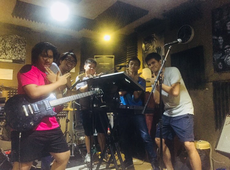 johnmosestan's tweet photo. Brotherhood indeed ❤️ Missing u guys for real!! https://t.co/k5BXiC96Q8
