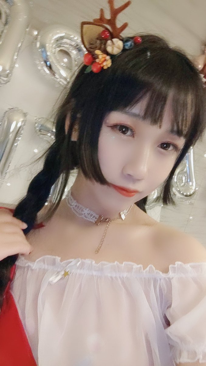 快圣诞节了，发个预告有想看的吗？ https://t.co/hMFYi5GH3x