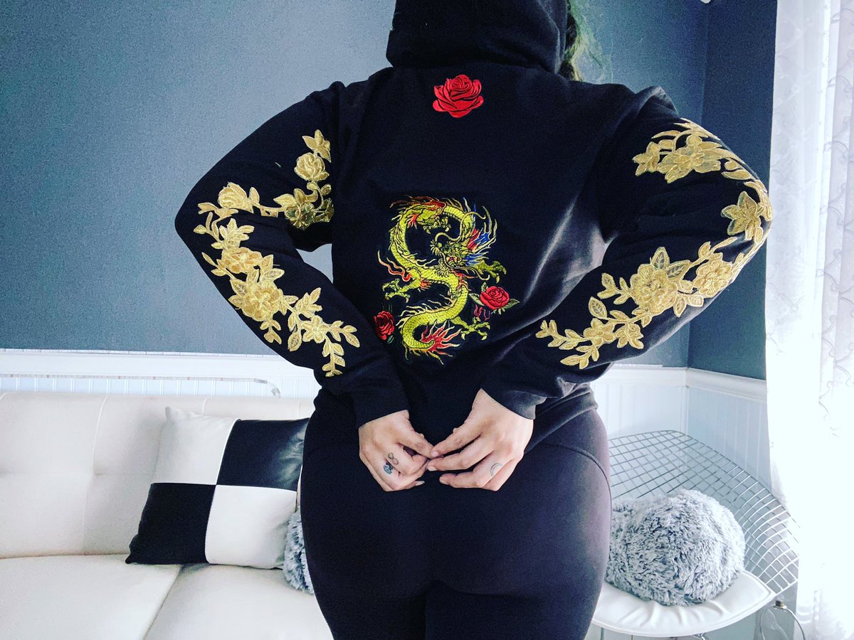ShopUniFi's tweet photo. Only 25 sales away from having 100 sales ❤️❤️❤️✨✨🤘🏽🎯🎯use code XMAS30 ❤️❤️❤️🎯🎯🎯 #SupportSmallBusinesses #SupportBlackBusiness ❤️❤️✨🔥💯🎯 https://t.co/KIlDA8F5Ze https://t.co/48y6adgZCY
