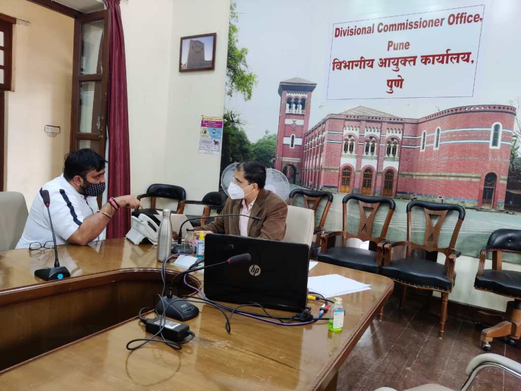 maheshklandge's tweet photo. पिंपरी-चिंचवड नवनगर विकास प्राधिकरणाअंतर्गत शहरातील प्रस्तावित प्रकल्पांबाबत प्राधिकरणाचे अध्यक्ष तथा विभागीय आयुक्त सौरभ राव यांच्यासोबत विविध विषयांवर सकारात्मक चर्चा झाली
सविस्तर बातमी: https://t.co/LTx64ZTQO5
#PimpriChinchwad #PCNTDA @PCcityPolice @divcommpune #PCMCFirst https://t.co/ey5I6wKvyW