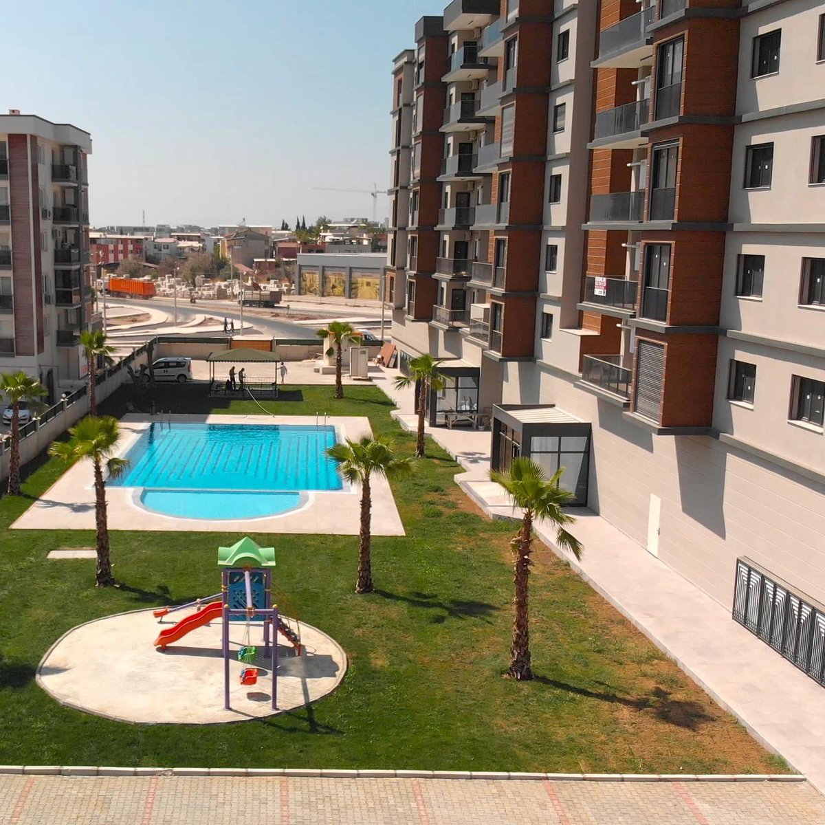 DeceunickC's tweet photo. #palmportçiğli #palmport ÇİĞLİ HARMANDALI PALMPORT SİTESİNDE KİRALIK 2+1 DAİRE

OTOMATİK PANJURLU, GÜVENLİKLİ SİTE,EBEBEYN BANYOLU,KOMBİ VE PETEKLER TAKILI,
ANKASTRE 3 LÜ SET TAKILI (SİEMENS MARKA) #kiralıkçiğli #atlıyapı #palmportsitesi #havuzlusite #katipçelebi #otoban https://t.co/lWv6i3iwzG