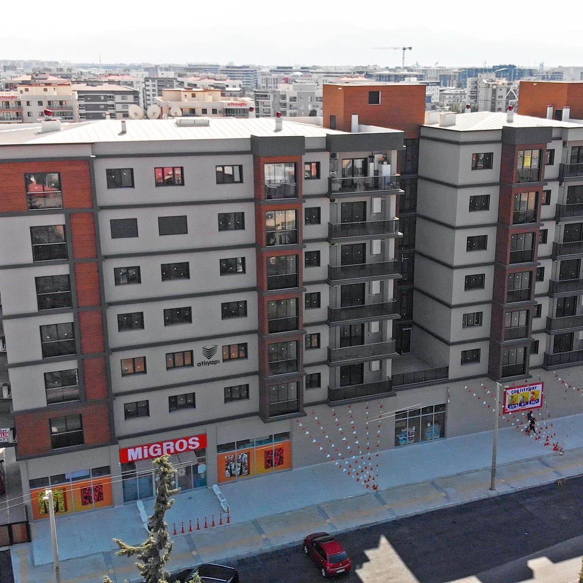 DeceunickC's tweet photo. #palmportçiğli #palmport ÇİĞLİ HARMANDALI PALMPORT SİTESİNDE KİRALIK 2+1 DAİRE

OTOMATİK PANJURLU, GÜVENLİKLİ SİTE,EBEBEYN BANYOLU,KOMBİ VE PETEKLER TAKILI,
ANKASTRE 3 LÜ SET TAKILI (SİEMENS MARKA) #kiralıkçiğli #atlıyapı #palmportsitesi #havuzlusite #katipçelebi #otoban https://t.co/lWv6i3iwzG
