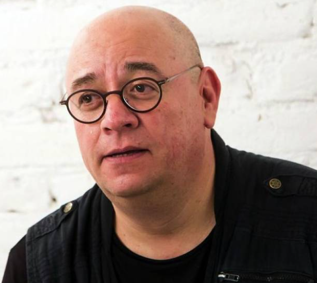 venceslav's tweet photo. El Señor Víctor Trujillo, alias Brozo el payaso, puede llamarle como guste a nuestro presidente, lo puede insultar, es la libertad de expresión que se permite en estos tiempos.

Así como nosotros podemos mandarlo a Chingar a su madre y de paso decirle que su ruca esta bien klera. https://t.co/66XGpAGayp