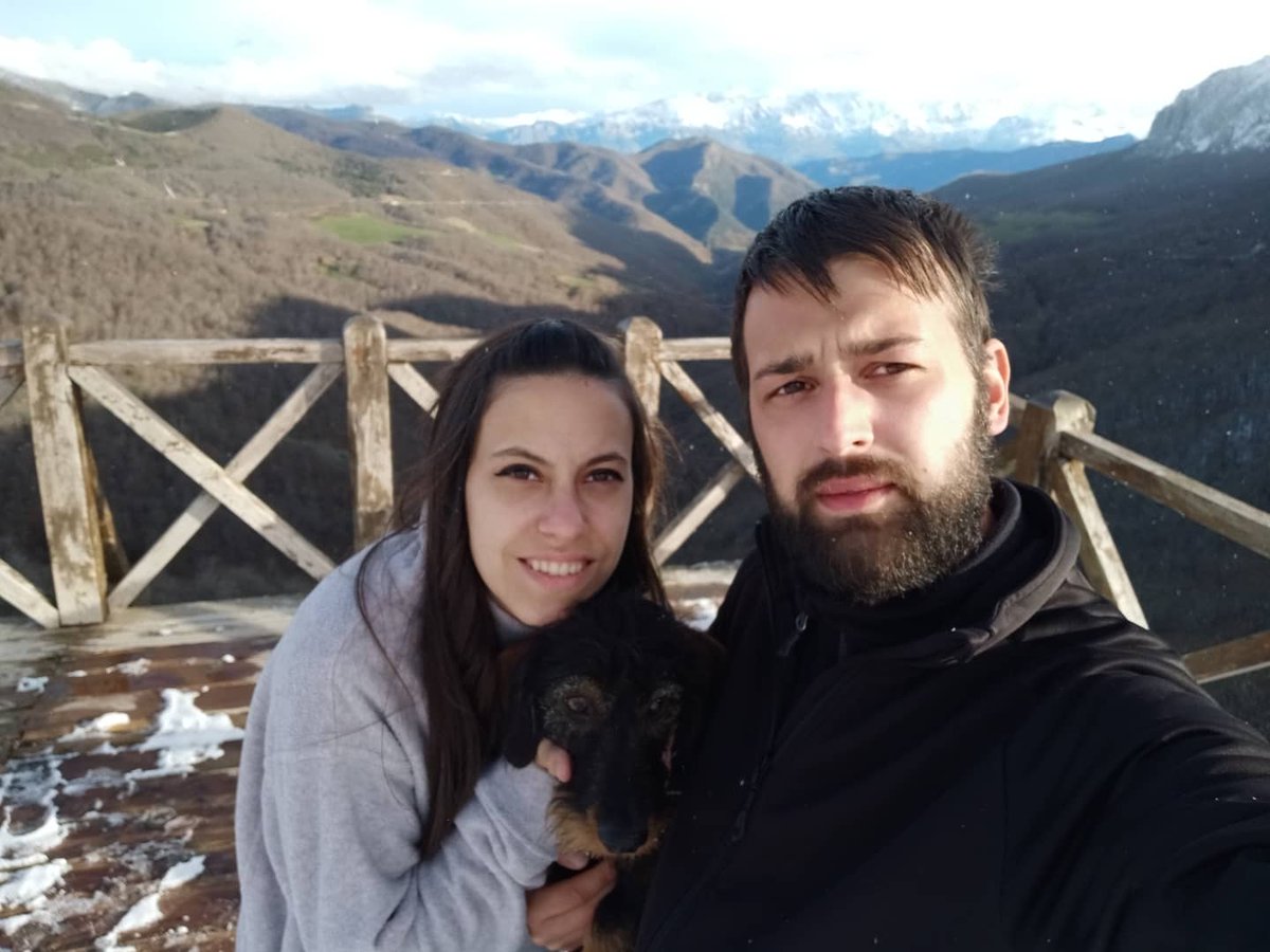 garci_46's tweet photo. Viajar es disfrutar es vivir cada día como si fuera el último #vacaciones #pozolaslomas #chozo #senderos #piedrasluengas #rutalospantanos #nieve #montañapalentina #paraiso #paisaje 🗻🏞️🏔️⛰️🌨️❄️ https://t.co/BDNSxA7eex
