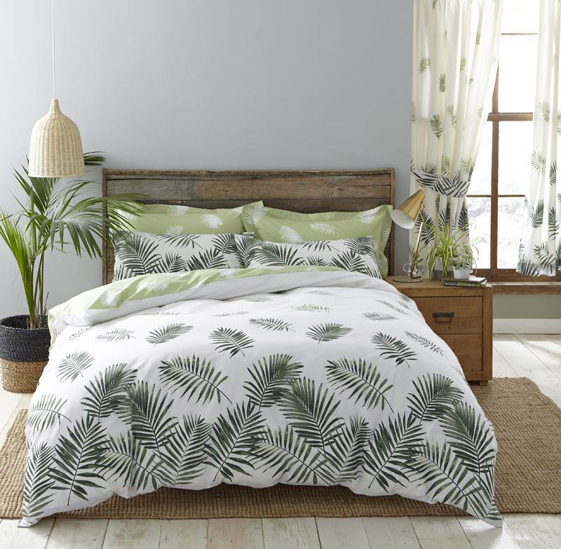 WeLoveLinen's tweet image. Fern reversible bed set in green by Charlotte Thomas. 🌿 Bed set features duvet cover and pillowcases. 

Shop- ow.ly/GGXN50CGQLV

#luxurybedding #fernprint #printedbedding #bedding #welovelinen #bedroomgoals
