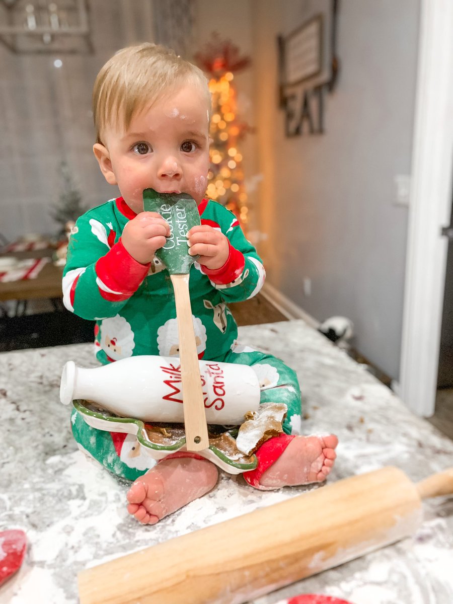 MegggRai's tweet photo. Our little gingerbread ❤️ https://t.co/nfQcBc4rcM