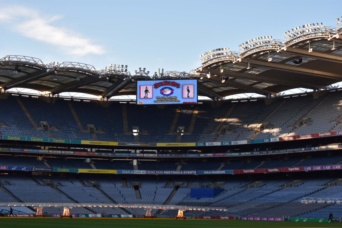 gardainfo's tweet photo. Clearly Dazzler is a big fan of the hurling - can you spot where he is? #FindDazzler 

Dazzler hopes all supporters enjoy the match and remember to social distance #HoldFirm https://t.co/g5Olx12FWB