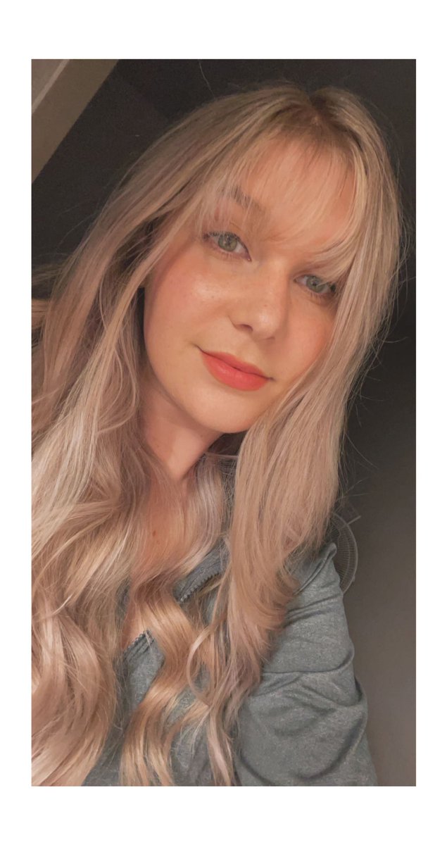 MadisonPence1's tweet photo. These bangs are giving me some confidence 💥 https://t.co/QLFCgnMyHp