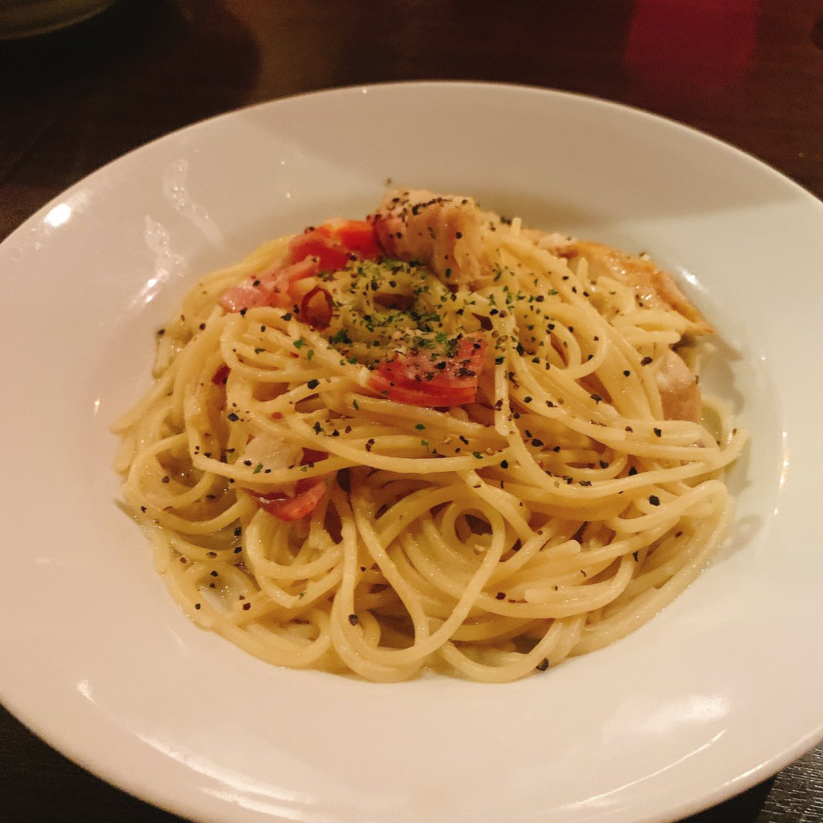 kapibara_clcl's tweet photo. カフェで働く友達の店にて✨

美味しいクリームパスタ作ってくれました😊😊✨

やっぱプロは違うわぁ(笑)

#クリームパスタ
#パスタ
#パスタ好きな人と繋がりたい https://t.co/SgHiIkVXMx