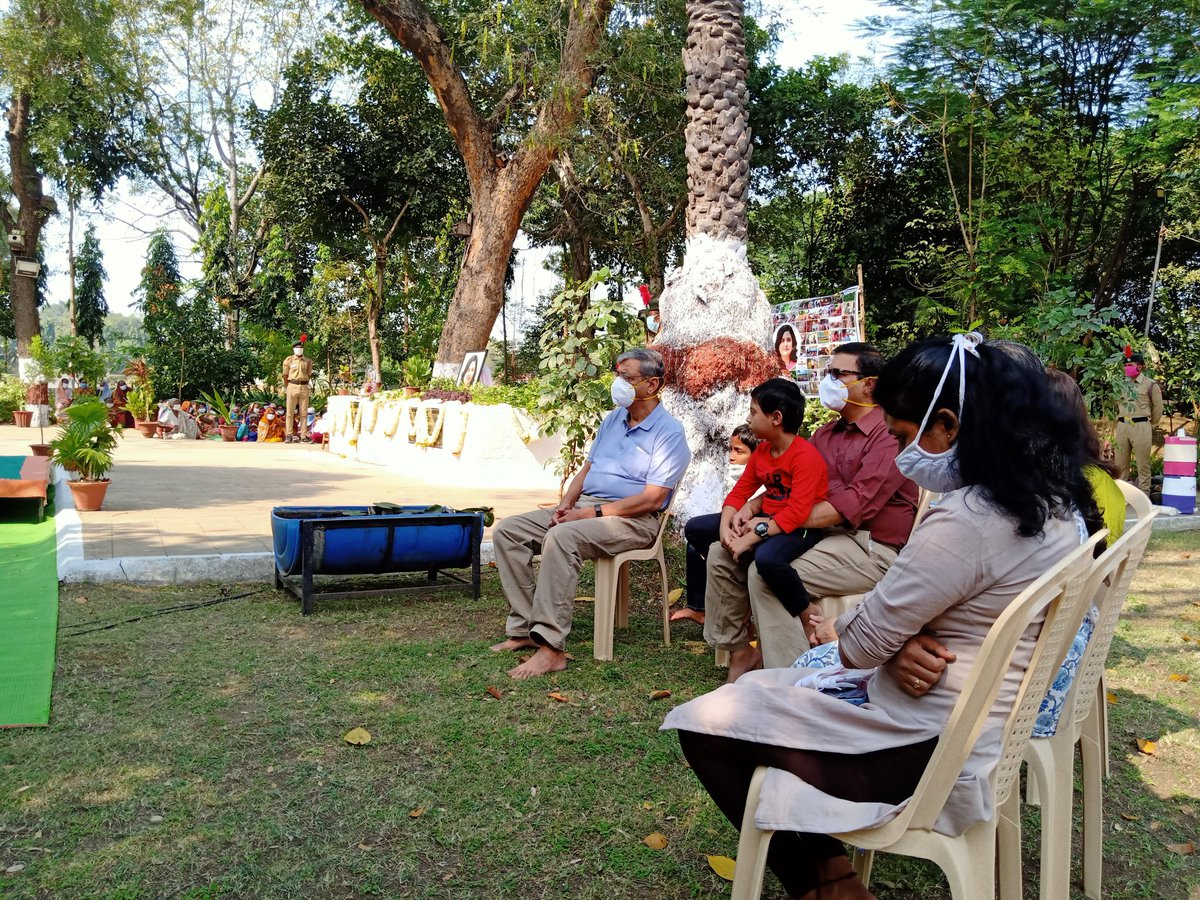 Anil Hebbar (@anil_hebbar) on Twitter photo Had the sad privilege to speak in remembrance of <a href="/AmteSheetal/">Dr. Sheetal Amte-Karajgi</a> at a memorial meeting at <a href="/MSSAnandwan/">Maharogi Sewa Samiti,Warora (Anandwan)</a> today. A multi-faceted personality who achieved so much in such a short life. Her footprints on the sands of time will live on for a long time to come. Had the sad privilege to speak in remembrance of <a href="/AmteSheetal/">Dr. Sheetal Amte-Karajgi</a> at a memorial meeting at <a href="/MSSAnandwan/">Maharogi Sewa Samiti,Warora (Anandwan)</a> today. A multi-faceted personality who achieved so much in such a short life. Her footprints on the sands of time will live on for a long time to come.