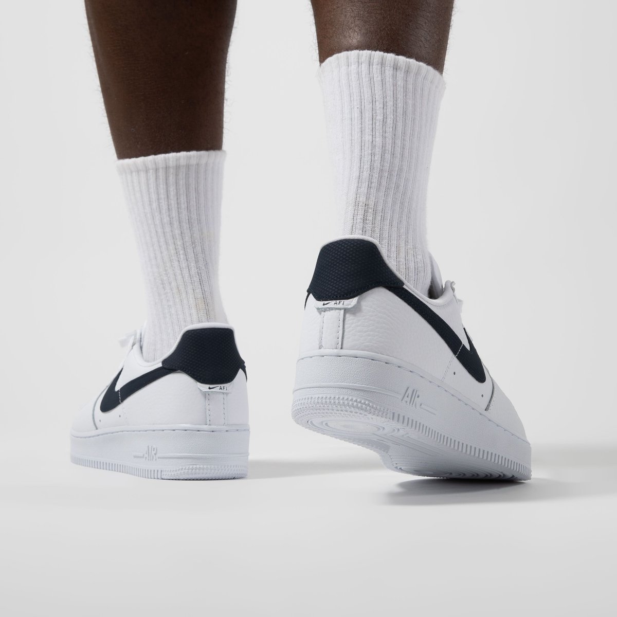 nike socks sportscene