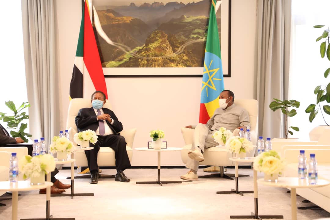 SudanPMHamdok's tweet photo. Arrived at Addis Ababa today to meet with PM @AbiyAhmedAli. I look forward to having productive discussions on political, humanitarian and security matters of common concern that serve the future of peace, stability and prosperity for our two sisterly nations and the region. https://t.co/7fMTzNhPaQ