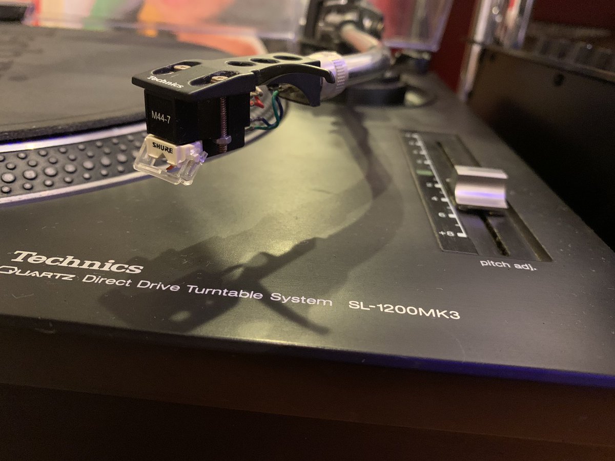 ____SUPER_STAR_'s tweet photo. 【入荷】

ターンテーブル入荷しました！

＊針・カバー付き

早い者勝ちなので取り置き等は店舗までお電話お願いします。 https://t.co/8ZZ0la8CzY