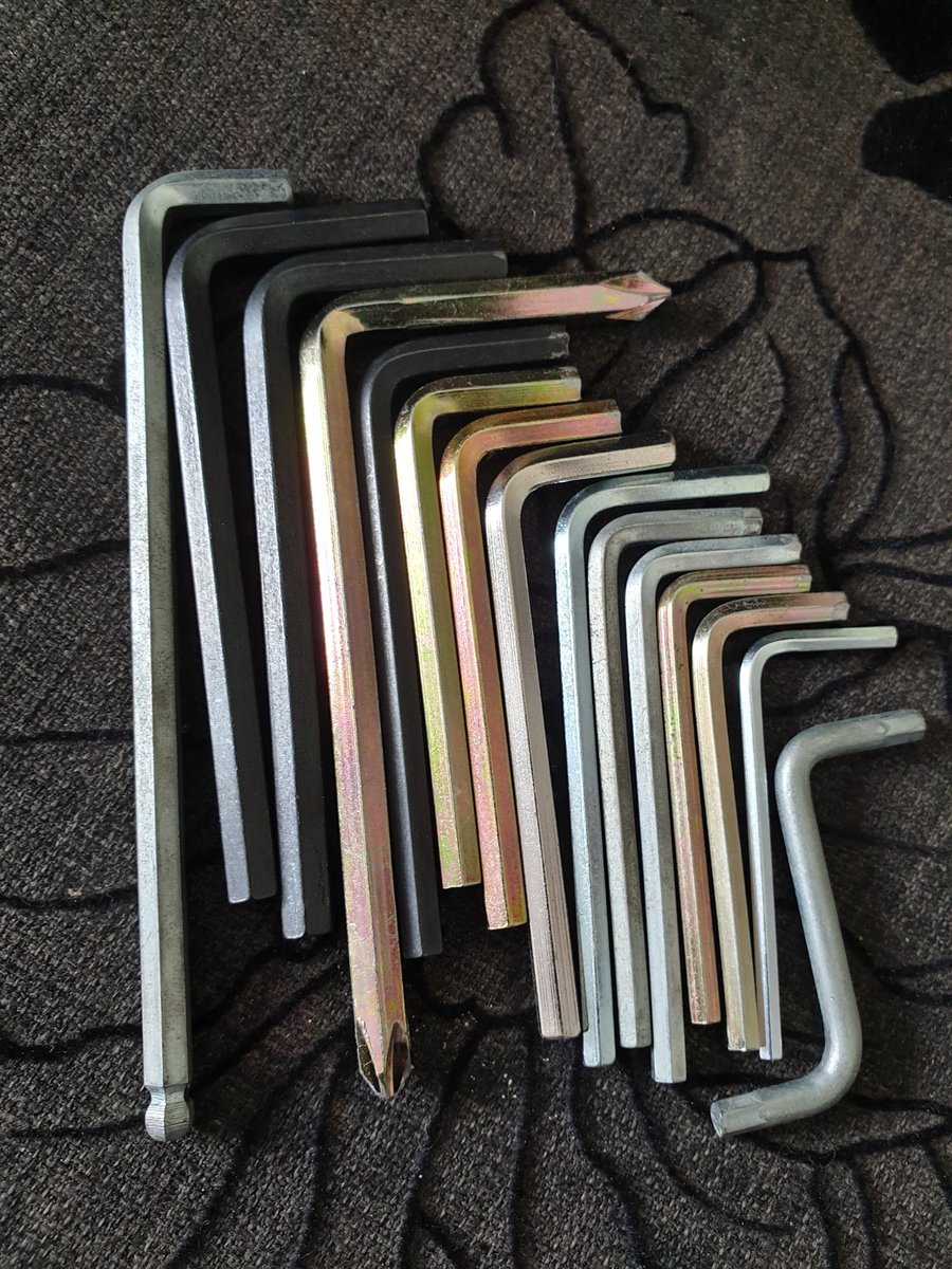 AndrewRLP's tweet photo. Been a busy year of building flat pack furniture

#AllenKeys https://t.co/eRRMrQVQQY