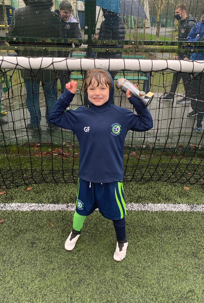 mossbankjfc's tweet photo. #MossBankJFC our U7s Blues in action yesterday in the @CPLGrassrootsUK at @ArenaFootball_ v @AthertonTownFC U7s in a great game ⚽️💚💙 George F getting MoTM for the Blues 🏆 well done to both teams ⚽️ #upthebank #GSR #OrlandoCarpets https://t.co/2SL4MvYgLN