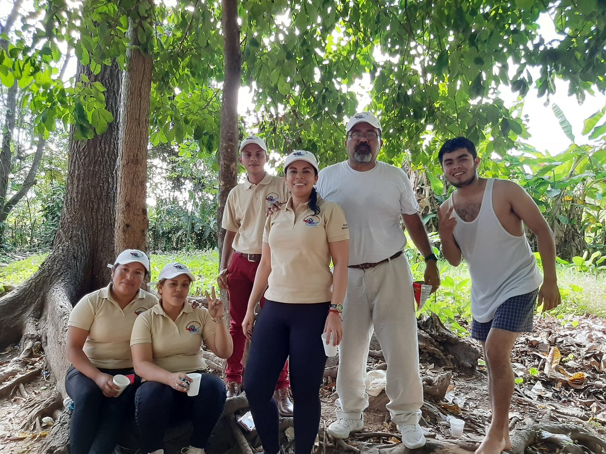 Buenos dias a todos reencontrandonos despues de haber compartido 2 semanas con nuestros hermanos de la costa caribe y dispuesto nuevamente con mas fuerza para la.proxima vision
