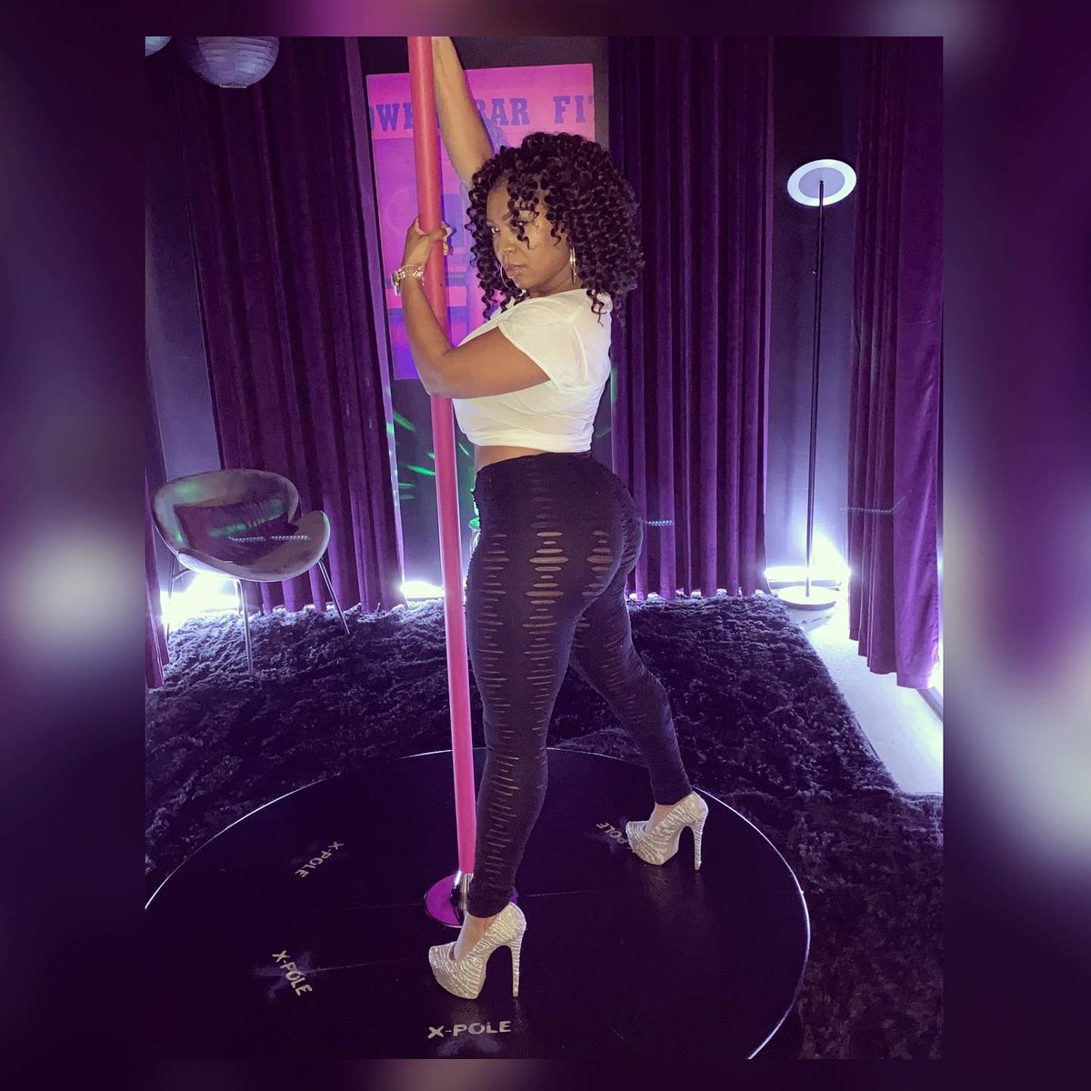 MooreWithE's tweet image. Hi my name is $TAXXX